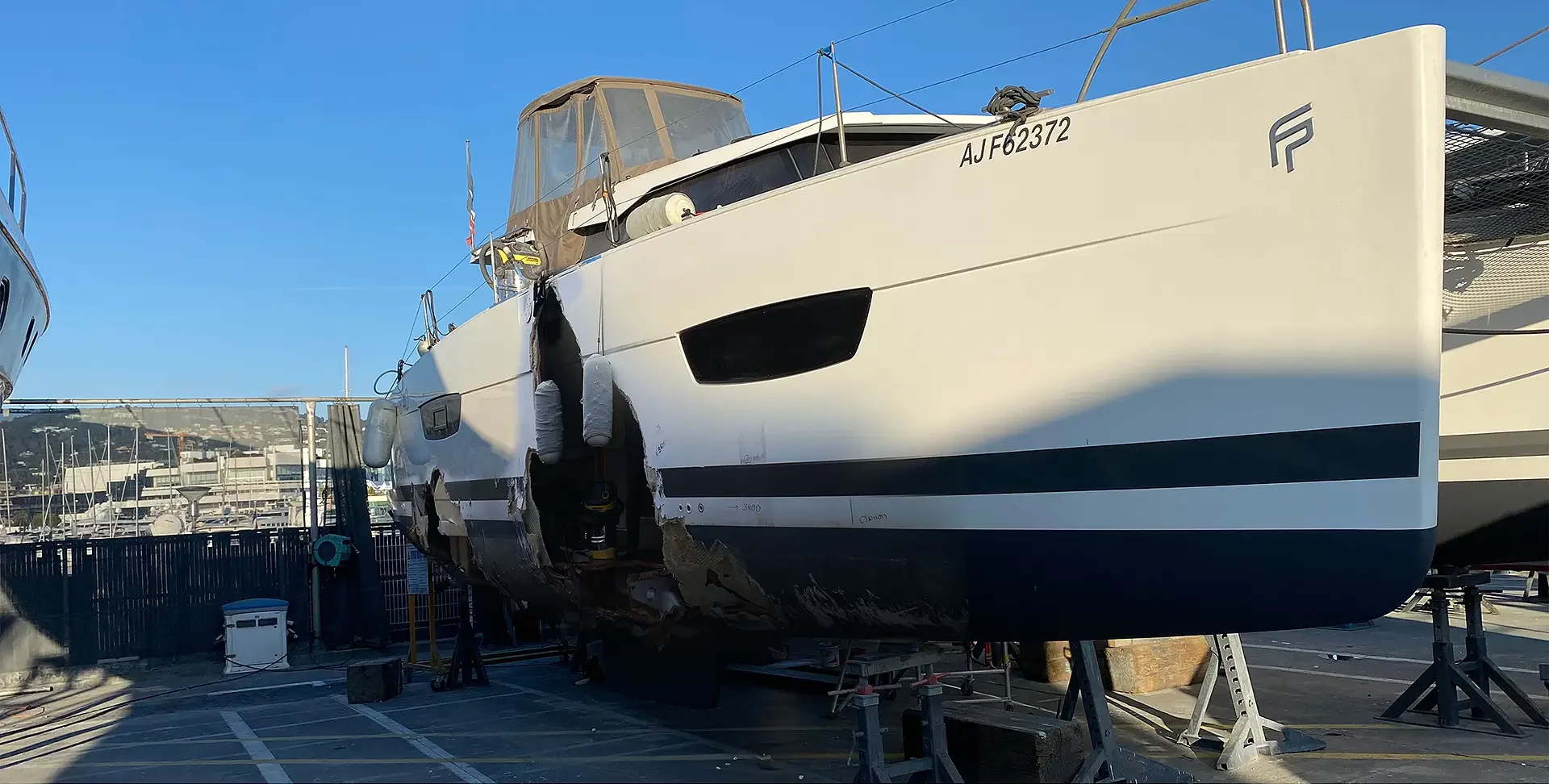 Technicomposit ingenierie maritime réparation de yacht